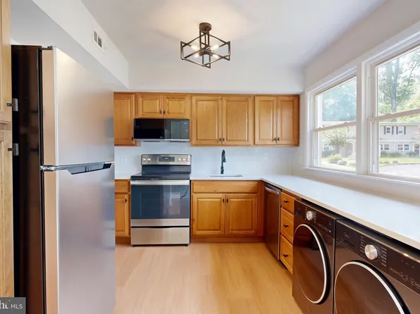 21324 Persimmon Dr, Chestertown, MD 21620
