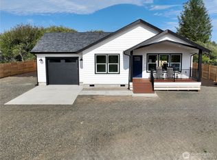 152 Calawah St SW, Ocean Shores, WA 98569