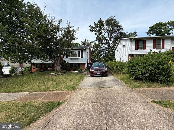 5th image of 4231 Kinmount Rd