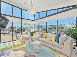 500 East Balboa Blvd, Newport Beach, CA 92661