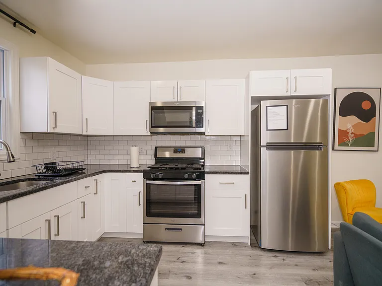 107 Highland Ave #1 — Photo 4