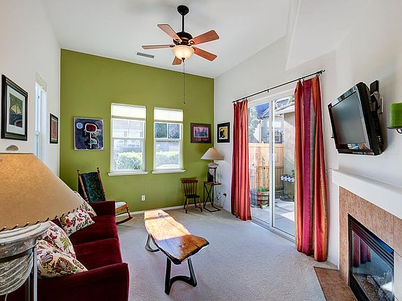 5th image of 3838 Moody Ln