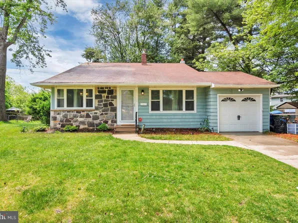 1603 S Bowling Green Dr, Cherry Hill, NJ 08003