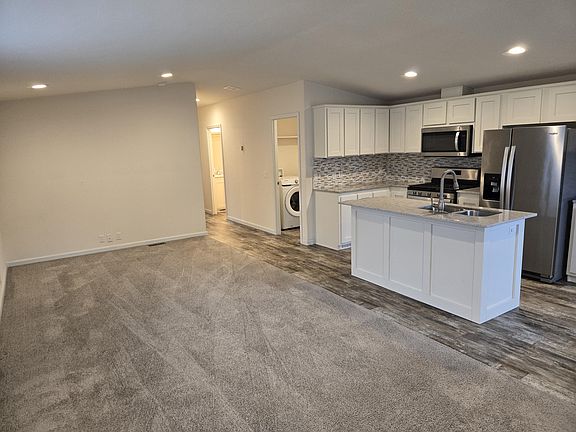 4th image of 333 Old Mill Rd Spc 128