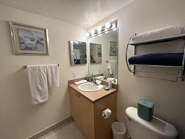 615 Villa Cir — Photo 12