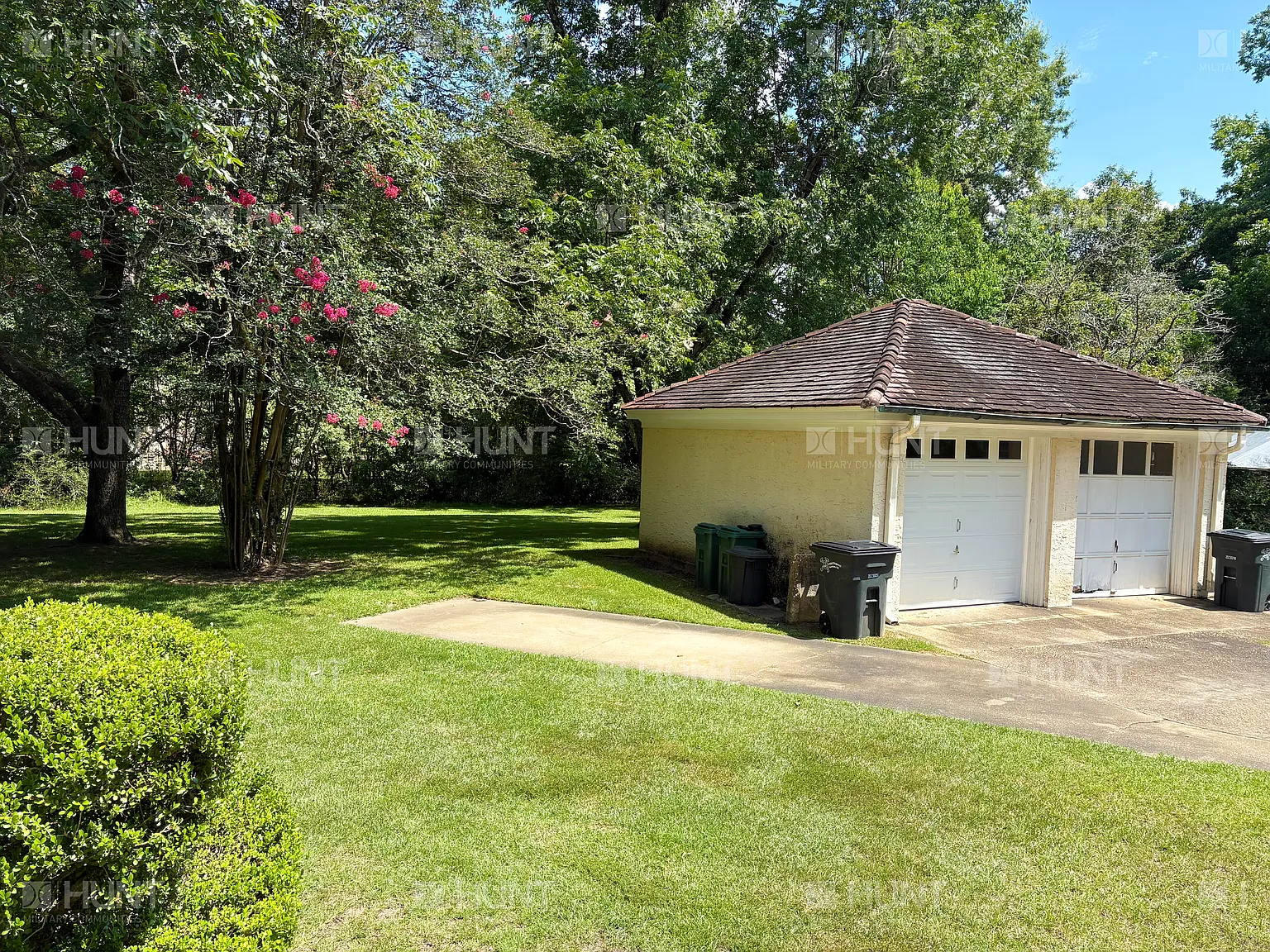4 bed, 2853 sqft, $2,583 — Photo 2