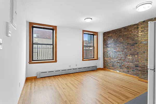 Rented by Corcoran | media 10