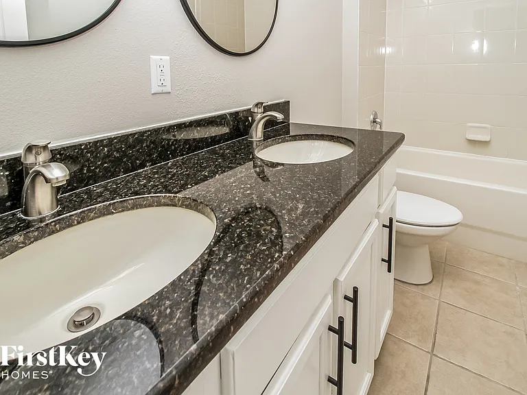 1354 Edison Tree Rd — Photo 13