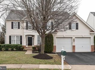 6037 Wake Crest Ct, Haymarket, VA 20169