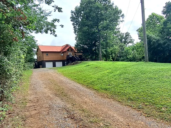 1027 Garland Hollow Rd, Pegram, TN 37143