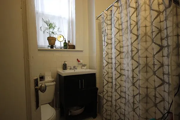 Rented by (Legacy) NY Quality Living Uptown | media 7