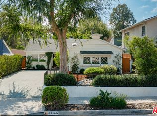 22140 Ybarra Rd, Woodland Hills, CA