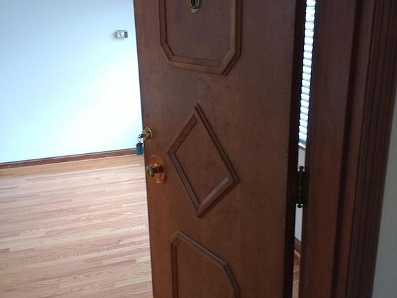 2nd image of 5301 Jamieson Ave APT F