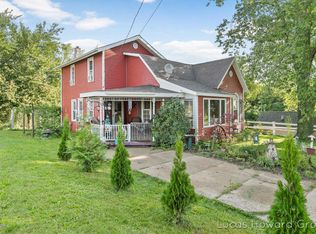 1589 10 Mile Rd NW, Sparta, MI 49345