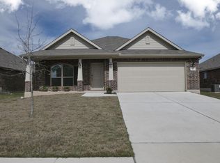 143 Plantain Dr, Hutto, TX 78634