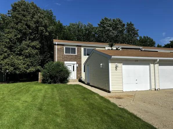 2199 London Dr, Glendale Heights, IL 60139