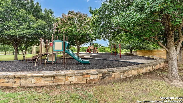 7951 Brinson Ct — Photo 9