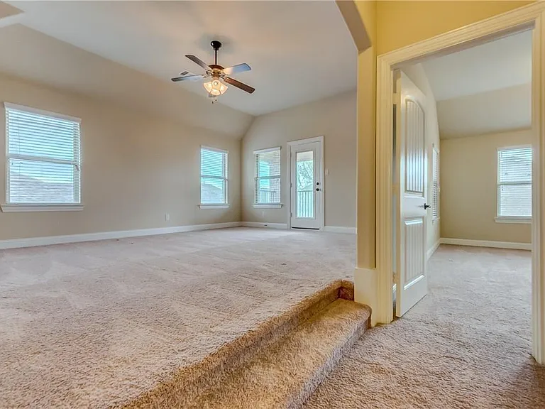 1428 Lauren Creek Ln — Photo 17