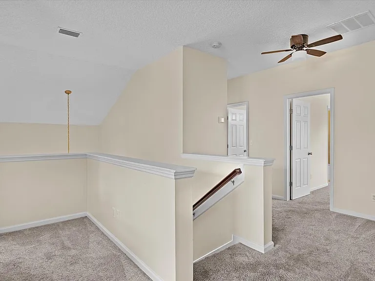 1201 E Redrock Ridge Ave — Photo 53