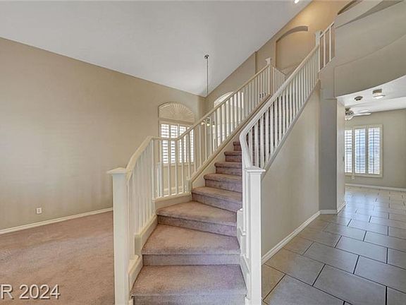 3rd image of 1351 Dream Valley St