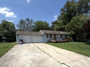 5129 Rapp Rd, Granite City, IL 62040