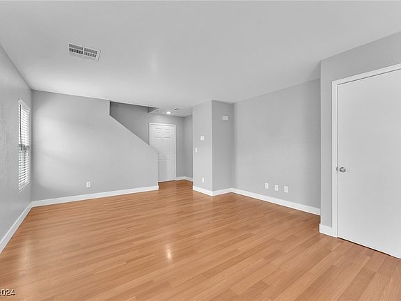 5th image of 5953 Peach Nectar Ave
