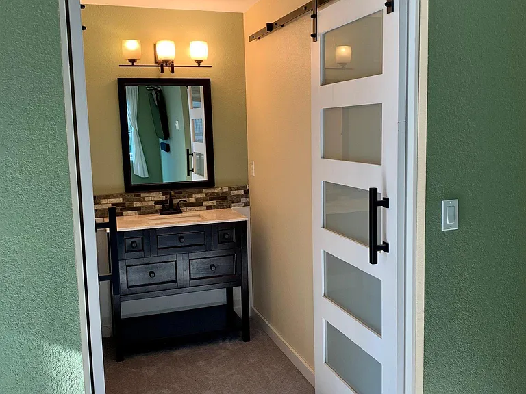 12349 Roosevelt Way NE #402 — Photo 8
