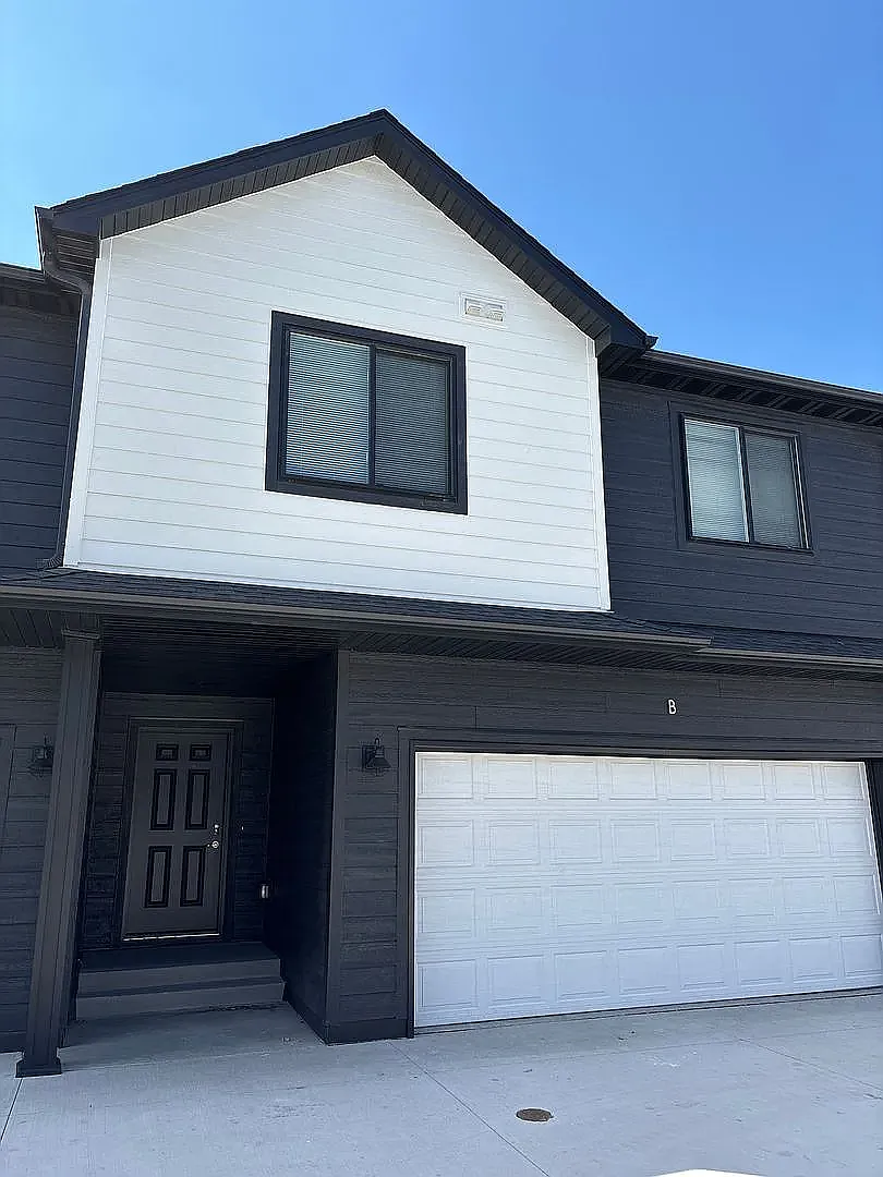 Wilds Townhomes 1 — Photo 3