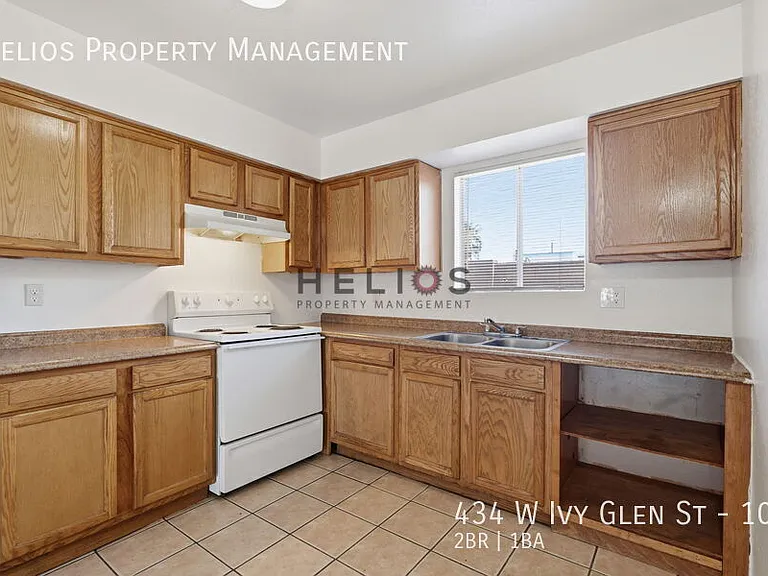 434 W Ivyglen St #105 — Photo 9