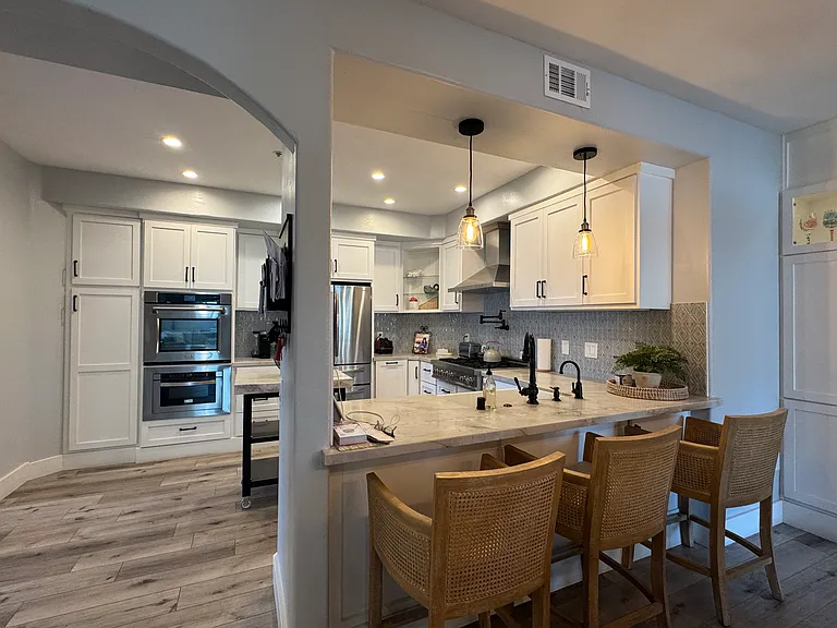 344 Orange Ave #204 — Photo 8