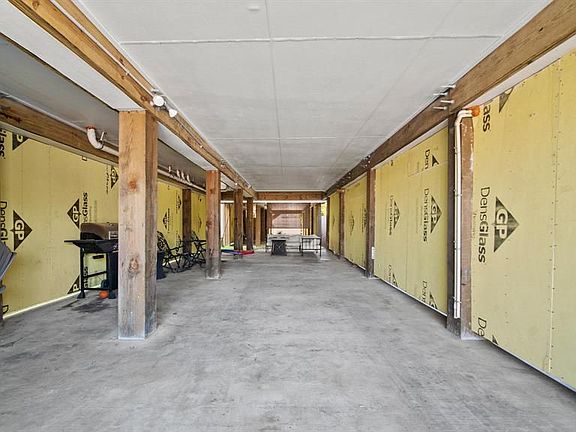 3rd image of 4507 Avenue P