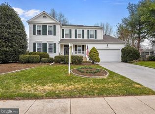 3587 Plum Dale Dr, Fairfax, VA 22033