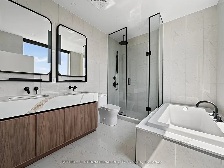 1050 Eastern Ave #Penthouse 1701 — Photo 11