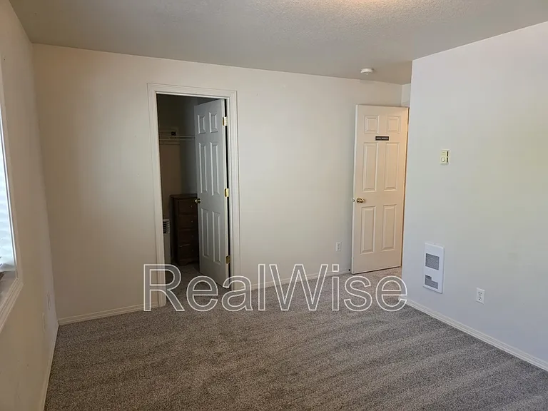 3109 NE 118th Ave — Photo 22
