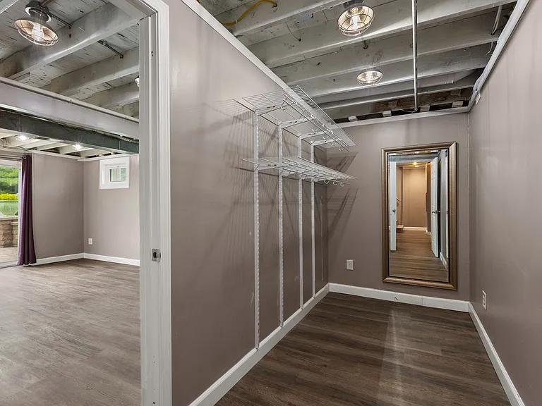 701 Oak Run Ln — Photo 31