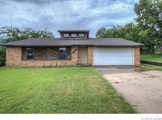 674 W 148th St S, Glenpool, OK 74033
