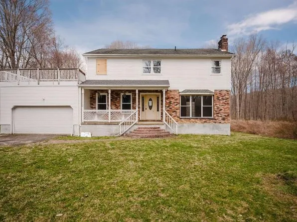 27 Nathan Hale Drive, Stormville, NY 12582