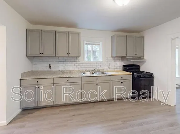 3026 N Hancock Ave, Colorado Springs, CO 80907