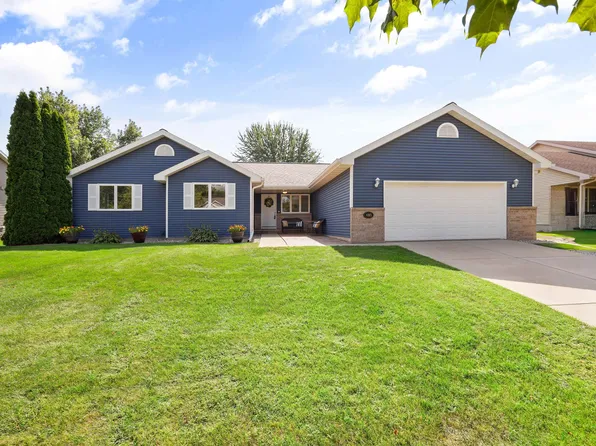 495 Dahl Dr, Deforest, WI 53532