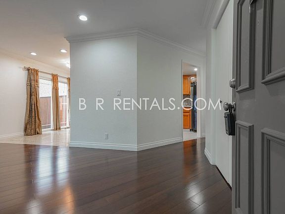 4th image of 2859 El Capitan Dr