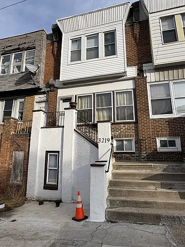 3219 N 29th St Photo 1