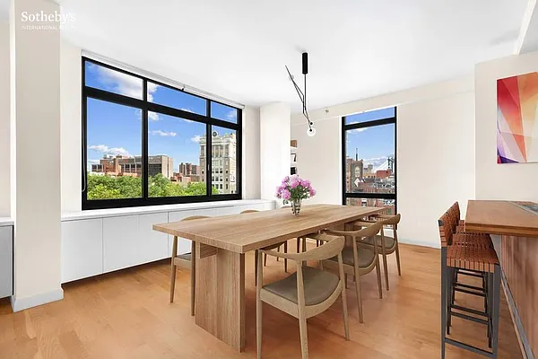 Sold by Sotheby's International Realty | media 6