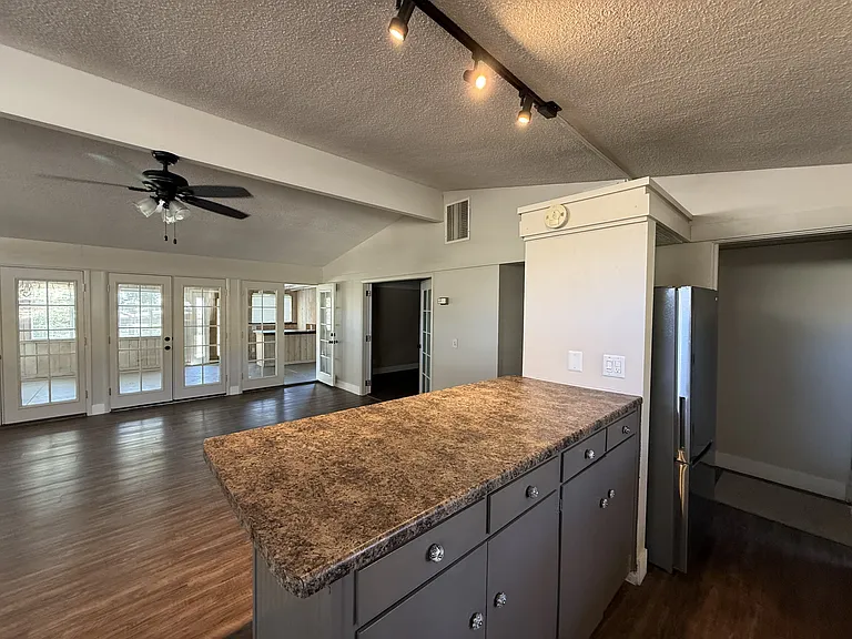 54844 El Prado Trl #1 — Photo 7