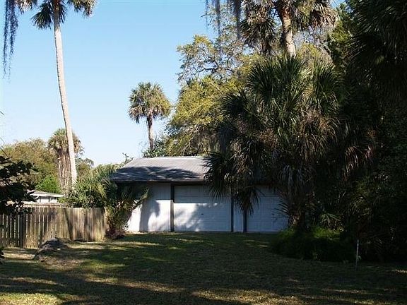 4th image of 703 Eleanore Ave