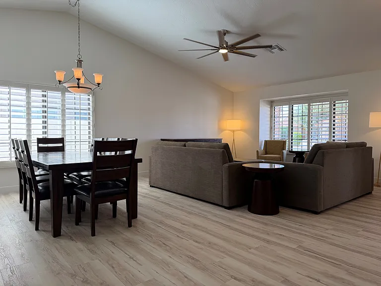 8956 E Voltaire Dr — Photo 3