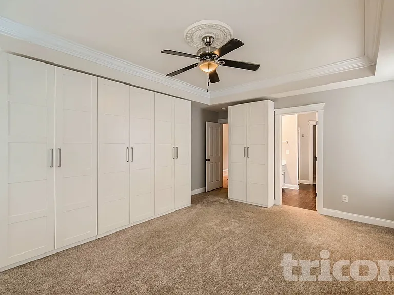 1519 Peak Ct — Photo 3