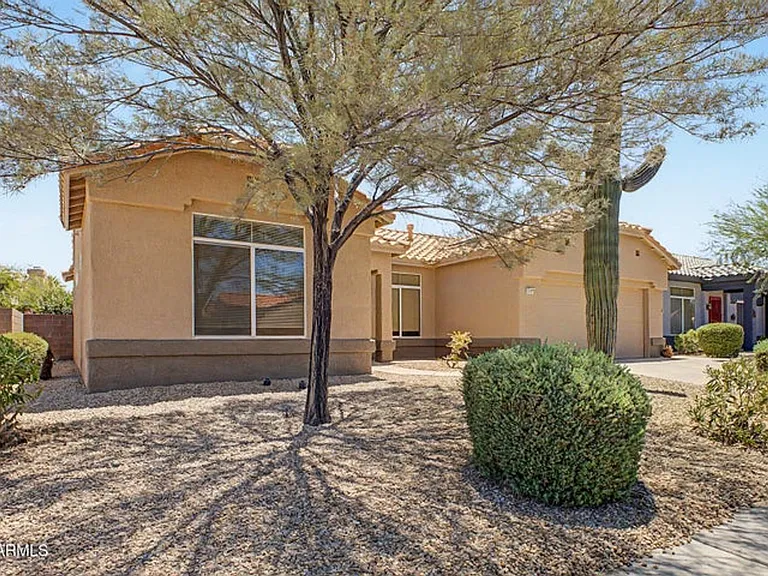15357 W Via Montoya — Photo 2