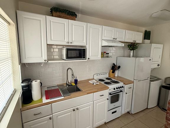 3rd image of 120 W Princeton St #3-C