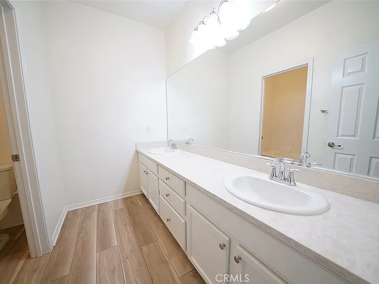 28635 Pietro Dr — Photo 9