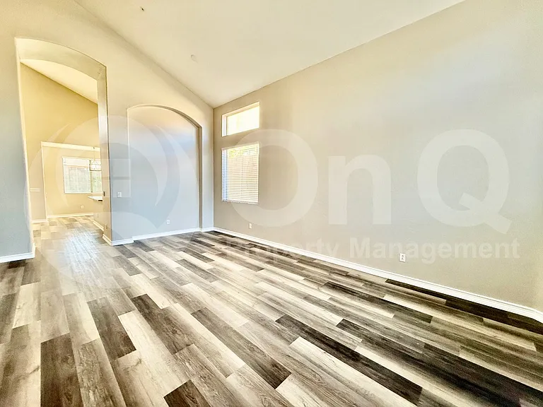 10378 E Saltillo Dr — Photo 5